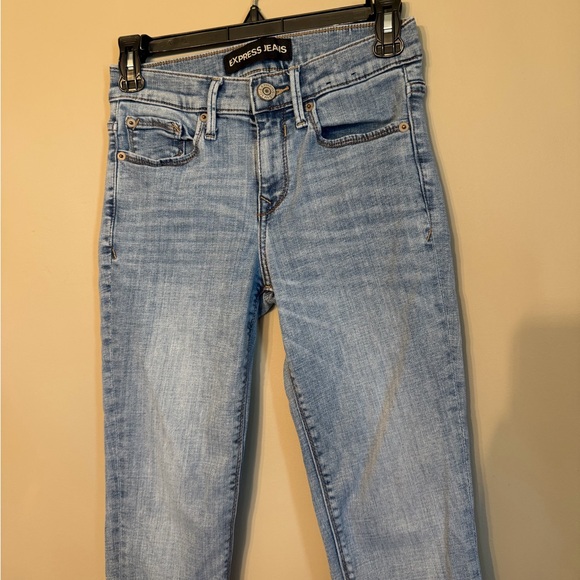 Express Mid Rise Jeggings - Picture 3 of 8